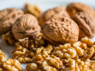 Hola, soy un proveedor de NUTS ITALIANO con cáscara