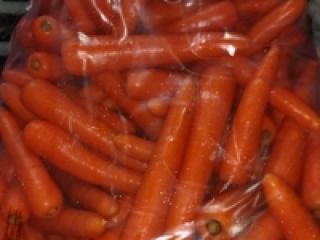 Zanahoria Fresca De España. Tamaño: 25-35, 35-45 Embalaje: bolsa