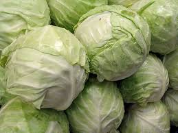 Tamaño de la col verde fresca: 500-1000g, 1000-1500g, 1500-2000g, 2000g-3000g, 3000g arriba Embalaje: bolsa 20kg / malla; 15 kg / caja Detiene el producto
