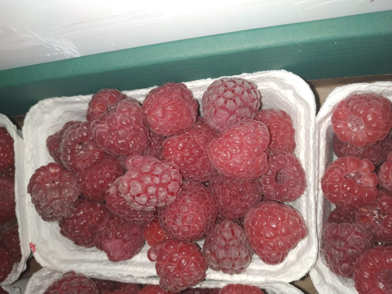 Frambuesa, fresca, bonita, jugosa, dura