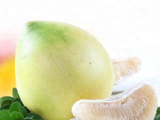 Somos productores directos de pomelo, tenemos dos bases de