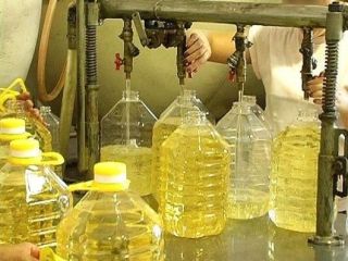 Somos productores de aceites vegetales y producimos varios tipos