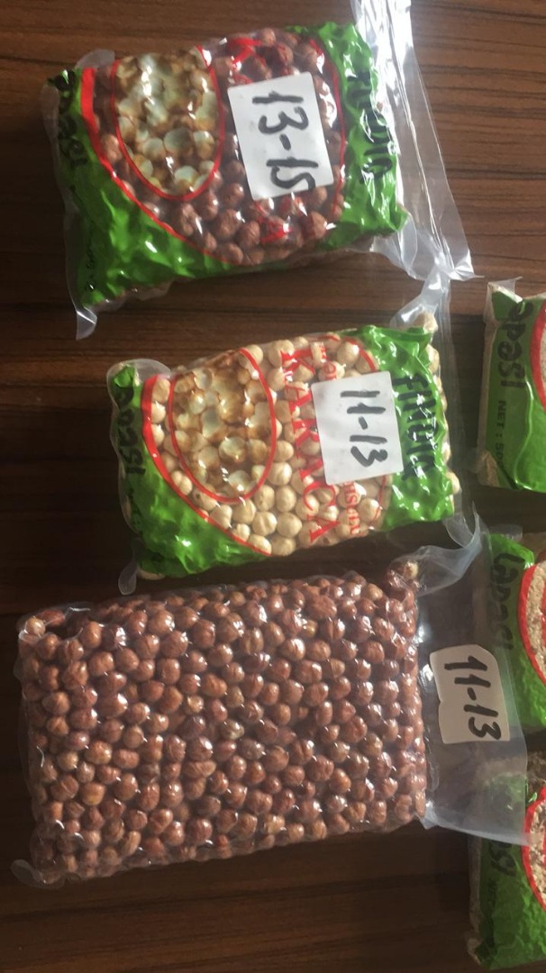 Hola, tenemos buena calidad de avellanas disponibles