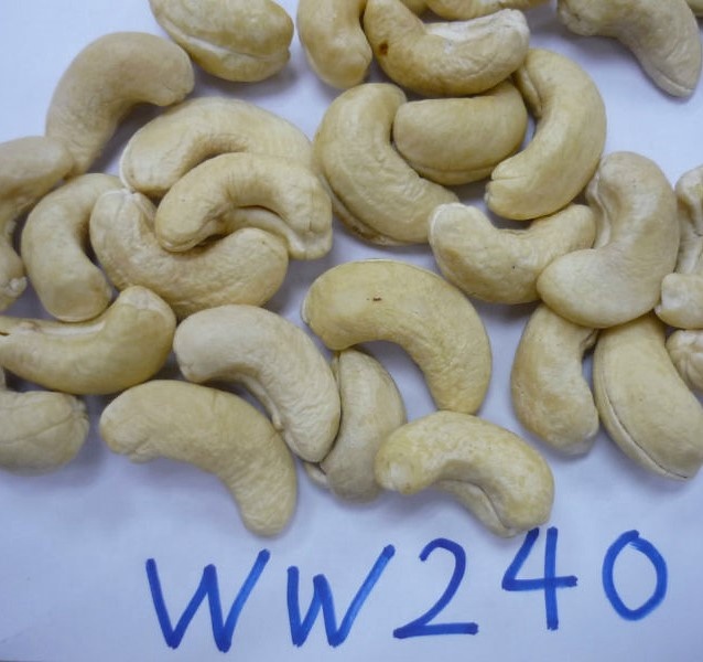 Especificación de anacardo: Nombre del producto: Anacardo Clase: W450, W240, W320, LP, SP, BB Tipo de anacardo: Anacardos crudos, tostados y salados en una