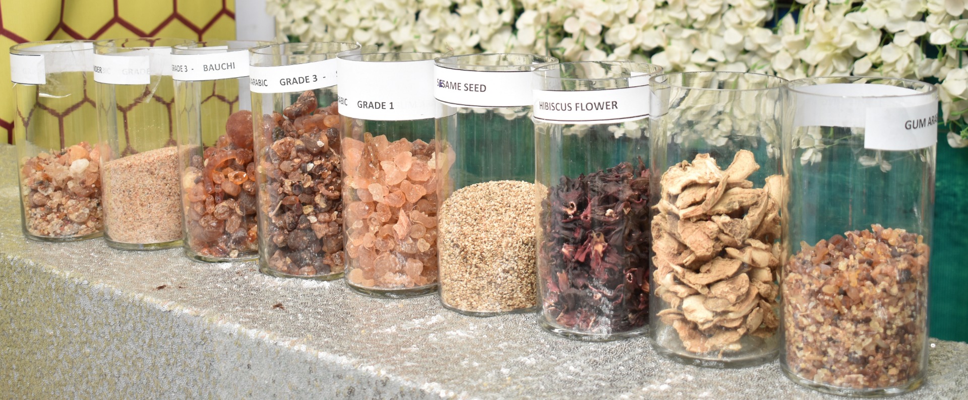 RUB ÁRABE: TAMBIÉN CONOCIDO COMO RUB ACACIA; PRIMERO UTILIZADO EN ALIMENTOS Y BEBIDAS