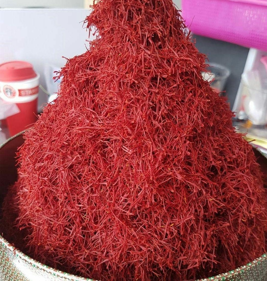 Saludos amigos que quieran comprar y vender el azafrán de la mejor calidad, no pierdan la oportunidad