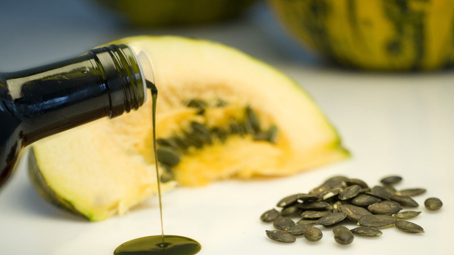 La planta de extracción de aceite con tradición antigua le ofrece aceite de semilla de calabaza de alta calidad