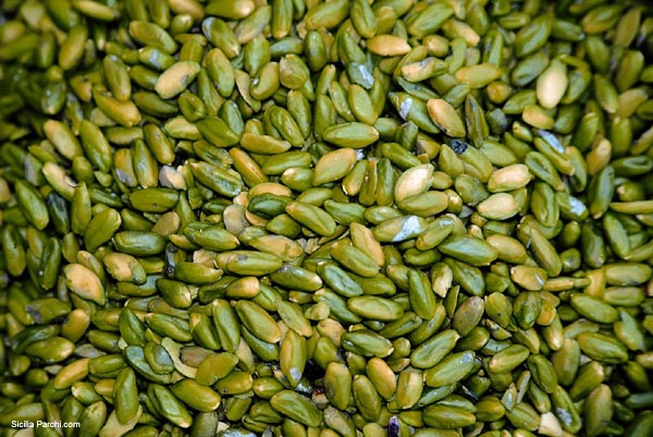 Granos de nuez de pistacho de alta calidad con el mejor precio Granos de nuez de pistacho de alta calidad con el mejor precio, póngase en contacto