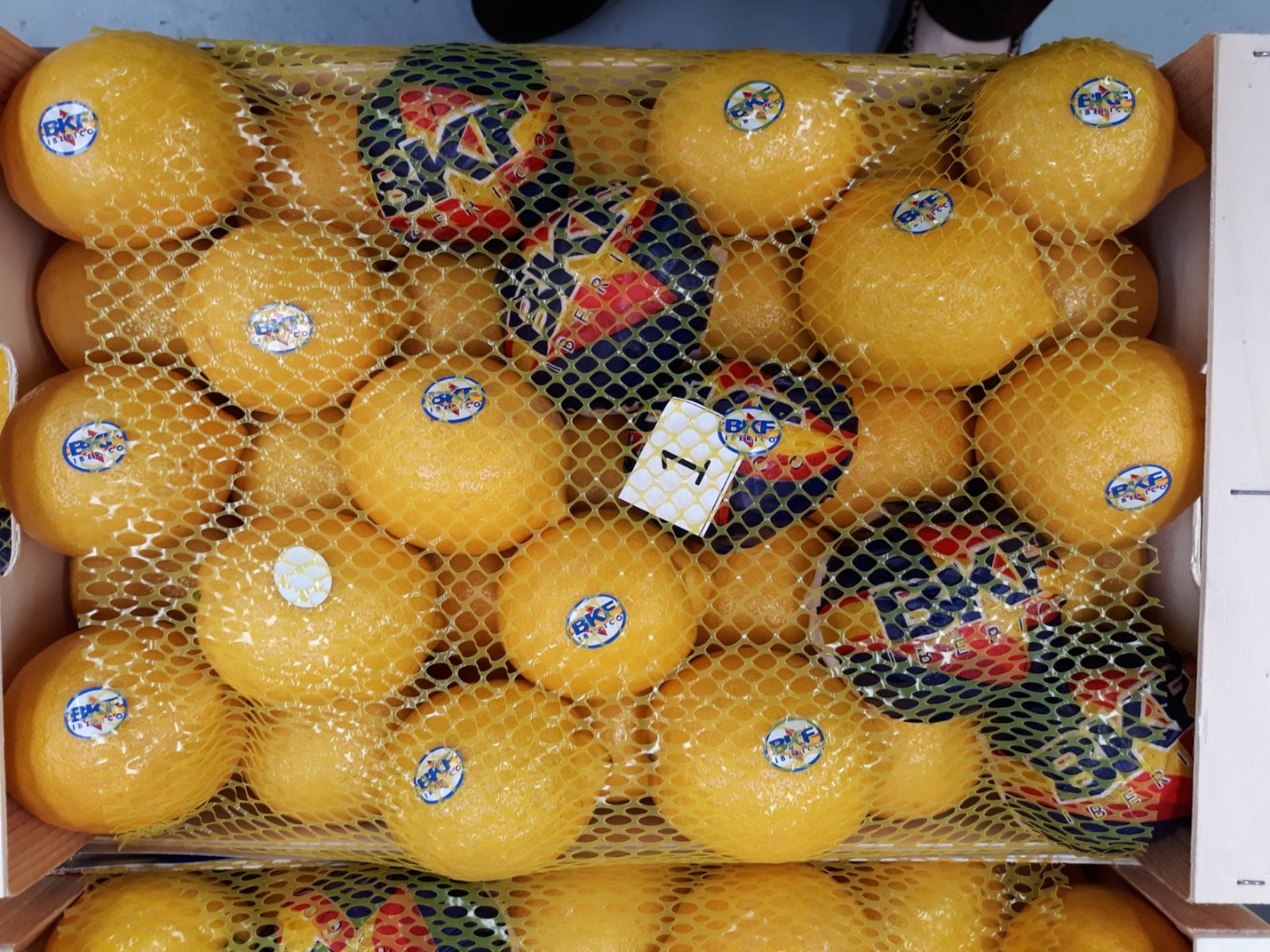 Venderé limones españoles, variedad Primofiori, clase 1, calibres: 2,3,4,5 Empaque: negociable Precio cal