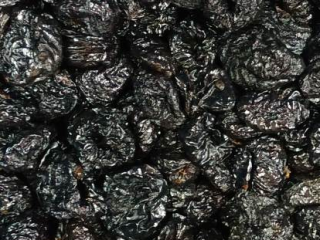 Ciruelas pasas originarias de la República de Moldavia. Adder