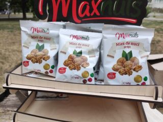 Nueces con sal 40g Nueces 40g + 20g Miel