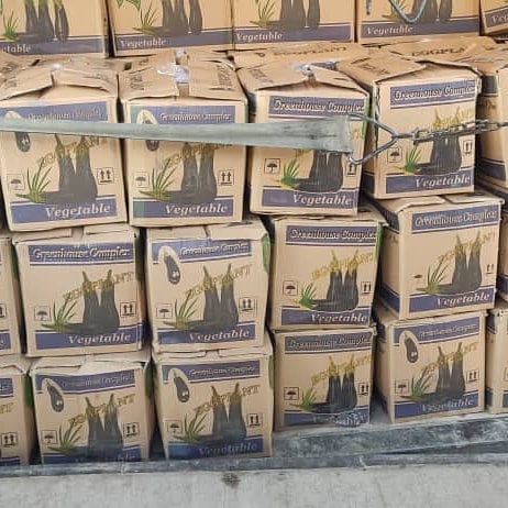 En Aria Lotus Atlas suministramos frutas de primera calidad a los distribuidores e importadores para el mercado minorista y directamente a la industria de
