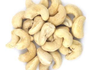 Nuestras nueces disponibles son: nueces de maní crudas, nueces