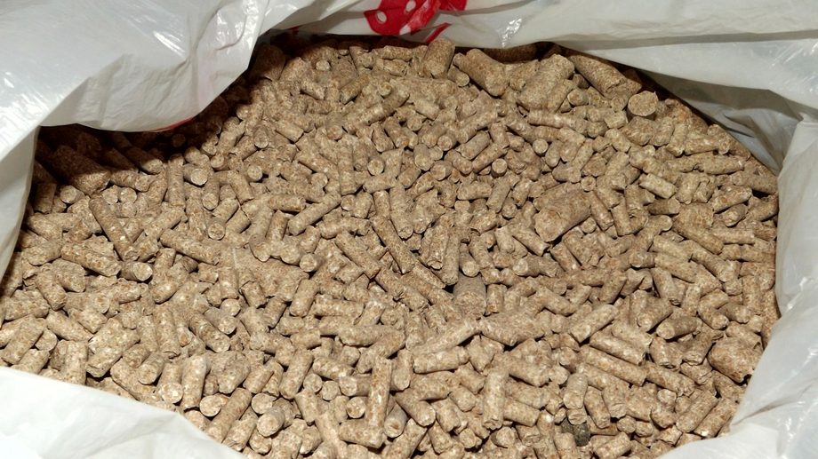 Hoy en día producimos y vendemos en todo el mundo los siguientes productos: - Melaza - Siropes de glucosa, glucosa-fructosa y maltosa - Meala de semillas de