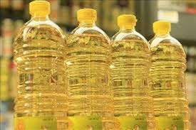 El aceite de soja se elabora extrayendo aceite de semillas de soja enteras