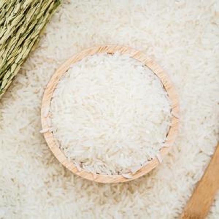 valor del artículo Tipo Textura de arroz Variedad dura Estilo de arroz de grano largo Tipo de cultivo seco Tipo de cultivo transgénico Color Blanco Relación de