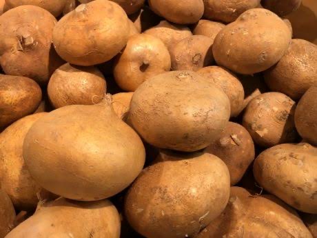 Las patatas frescas están disponibles en Nigeria y pueden enviarse a cualquier parte de este mundo