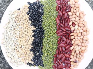 Bean Wholesale (Ucrania) Bins Naturproduct es una empresa ucraniana
