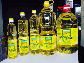 podemos suministrar un 'aceite de girasol refinado y crudo.