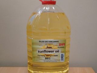 podemos suministrar un 'aceite de girasol refinado y crudo.