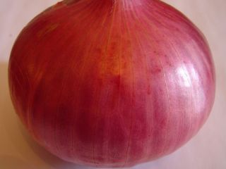 Ya sean cebollas blancas, rojas o amarillas, estas verduras