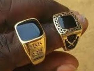 SOLOMON RING El anillo del rey salomón siempre ha