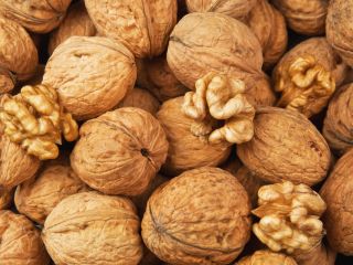 Nueces italianas. País de origen - Ucrania 2021. Super