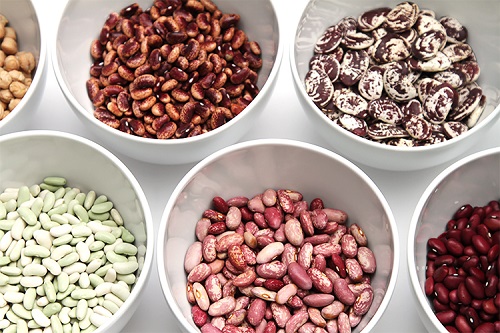 Frijoles surtidos con entrega desde Ucrania Vendemos frijoles cultivados en Ucrania durante todo el año