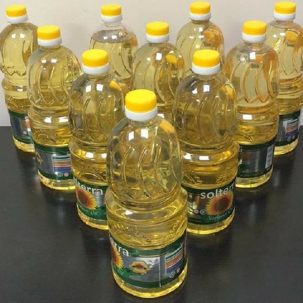 El aceite de girasol es el aceite no volátil extraído de las semillas de girasol (Helianthus annuus)