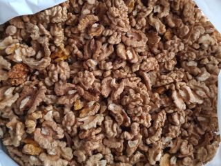 Hola, venderé 11 kg de nueces de este año.