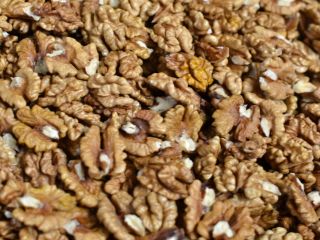 Venderé 30 kg de nueces sin cáscara. Cosecha otoño