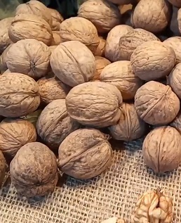 Compramos nueces para la pelea