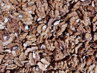 Ofrezco deliciosas nueces de mi propia finca, sin fertilizantes