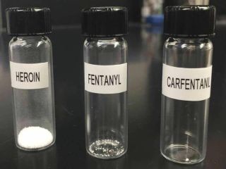 Compre polvo de fentanilo barato en línea, solicite parches