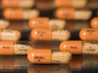 Ordene anfetamina, anfetamina SpeedPaste, metanfetamina, Adderall, MDMA en línea.