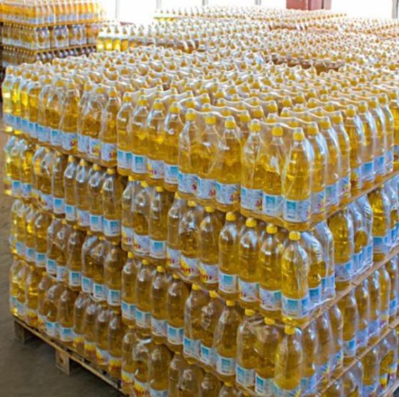 ¡Aceite de girasol/aceite de cocina comestible/aceite de girasol refinado! Aceite de Girasol Refinado El aceite de girasol refinado es un aceite perfectamente
