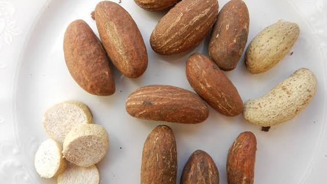 Garcinia Kola Estamos en el suministro de Garcinia kola Si necesita muestras, estaremos obligados a enviárselas a su cuenta de mensajería, esperamos que se
