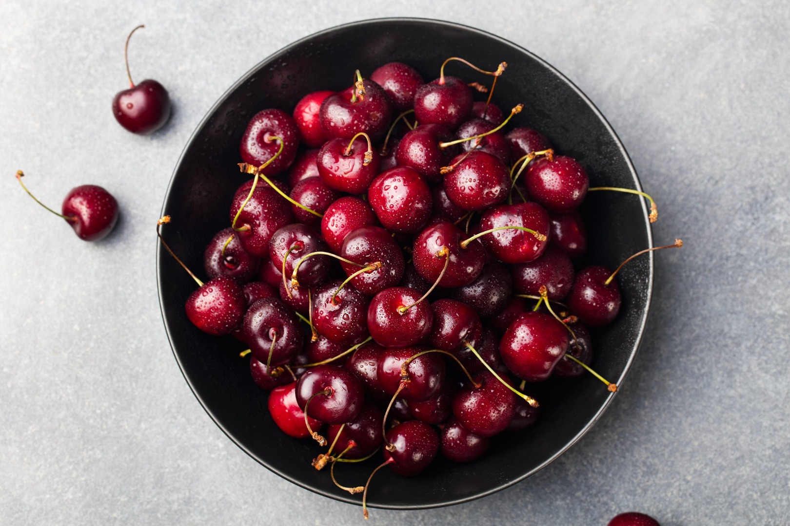 Venta de cerezas dulces, las mejores cerezas de toda Albania Contácteme en el número de