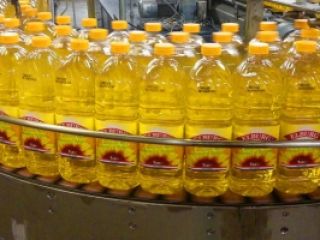 Eladó En venta aceite de cocina en venta 420€/t