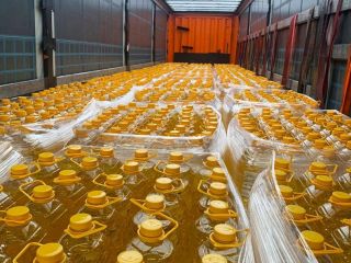 Tenemos aceite de girasol en stock listo para suministrar