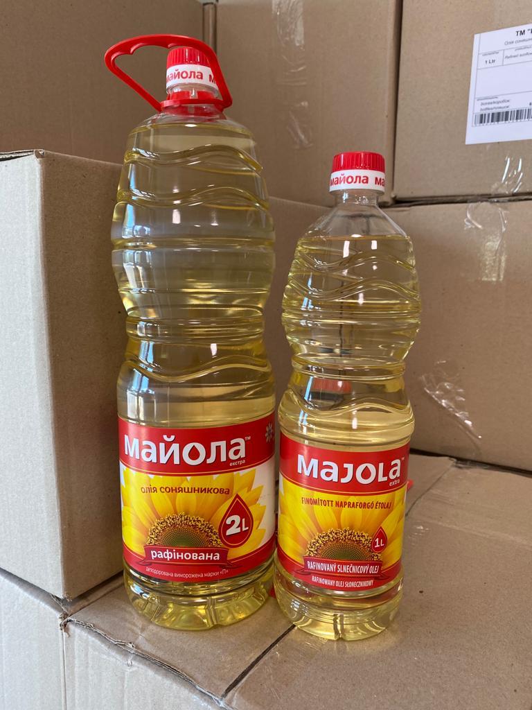 Aceite de girasol refinado 100% Botella 1l (también disponible 3l, 5l y otros) Precio 1,90 € / l Entrega posible a cualquier país Bajo pedido, etiqueta