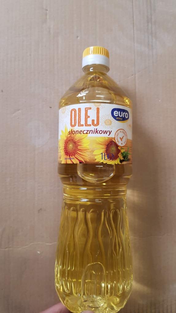 Tengo a la venta toda una gama de 810 litros de aceite de girasol en botellas de 1 litro