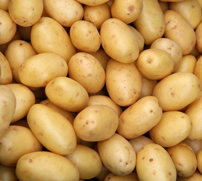Hola, tenemos papas de calidad y cantidad disponibles para la venta.