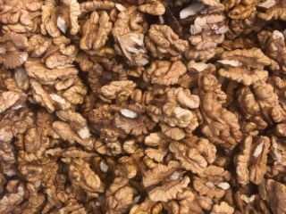 Venderé 60 kg de nuez (mitades) recién peladas a