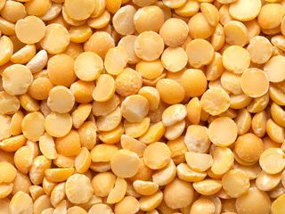 Ofrecemos guisantes amarillos troceados de producción propia. Envasado en