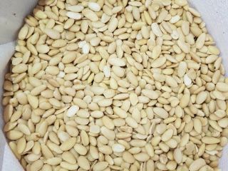 Venderé: anacardos enteros 5 toneladas precio 27 PLN/kg anacardos