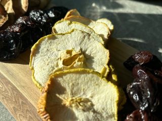 VENTA DE FRUTOS SECOS MANZANA CIRUELA PERA POSIBLE TACKA