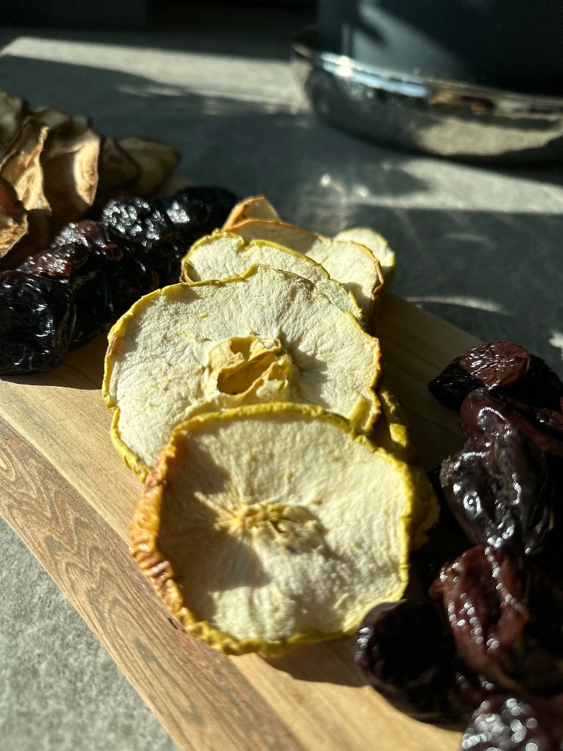 VENTA DE FRUTOS SECOS MANZANA CIRUELA PERA POSIBLE TACKA MIX CONTACTO POR NÚMERO DE TELÉFONO [número de teléfono]
