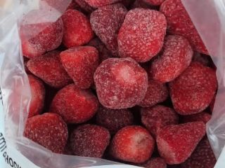 Fresas congeladas IQF grado A sin calibrar y sin
