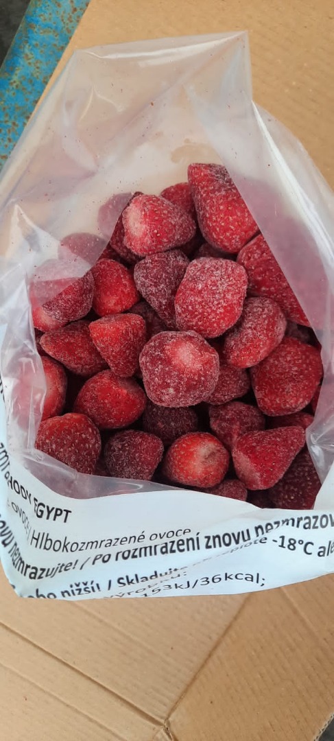 Fresas congeladas IQF grado A sin calibrar y sin pesticidas